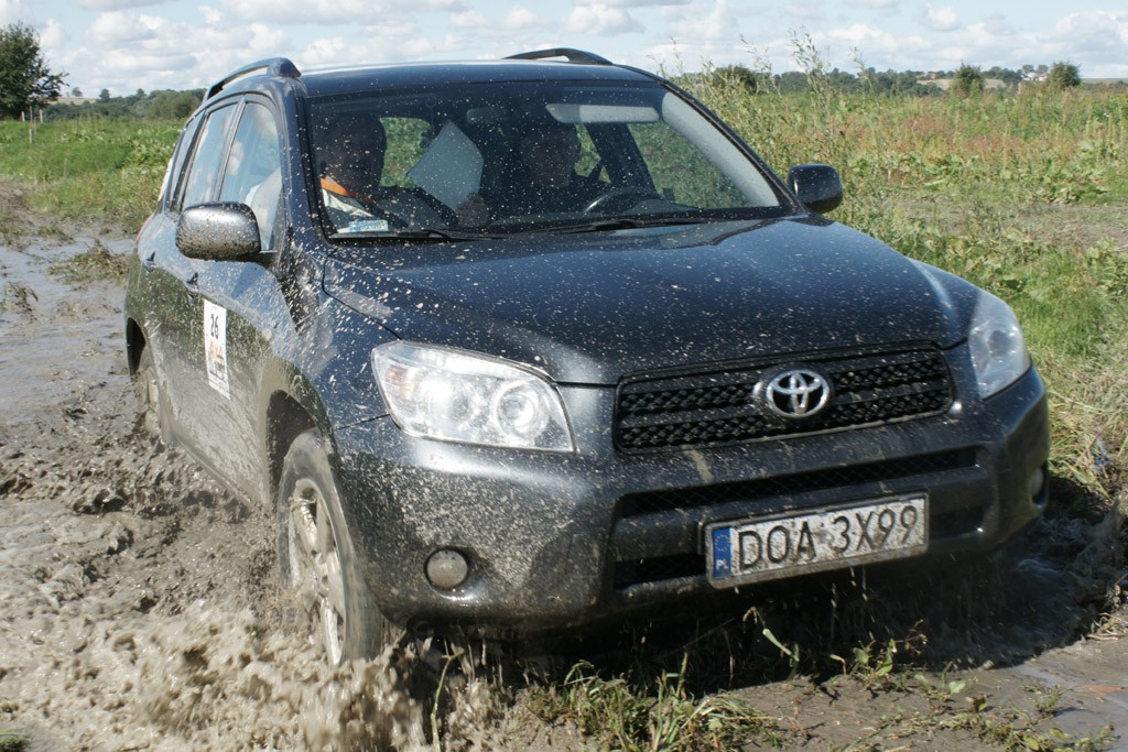 4x4 Family Adventure: aktywnie, rodzinnie  i terenowo