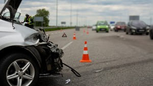 Majówka na drogach. Kiedy ryzyko wypadku jest największe?