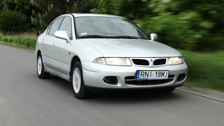 Mitsubishi Carisma - przejechał 1 mln km