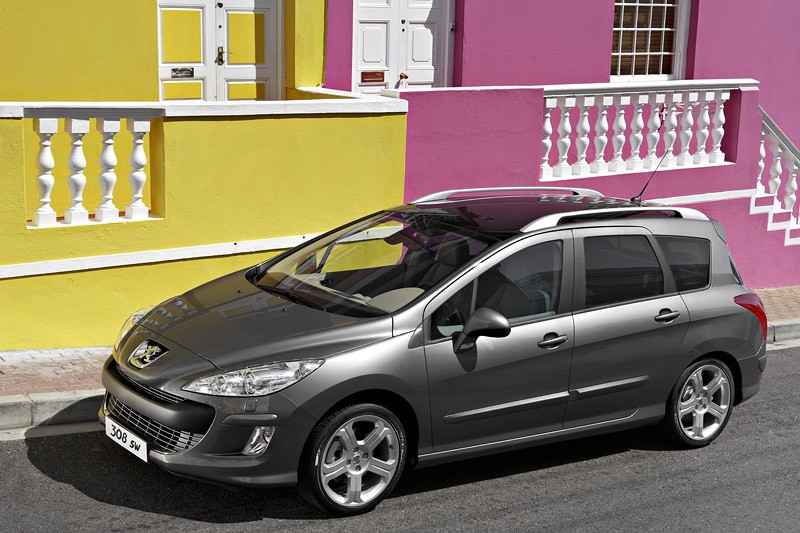 Genewa 2008: Peugeot 308 SW – aż siedem miejsc w nowym kombi