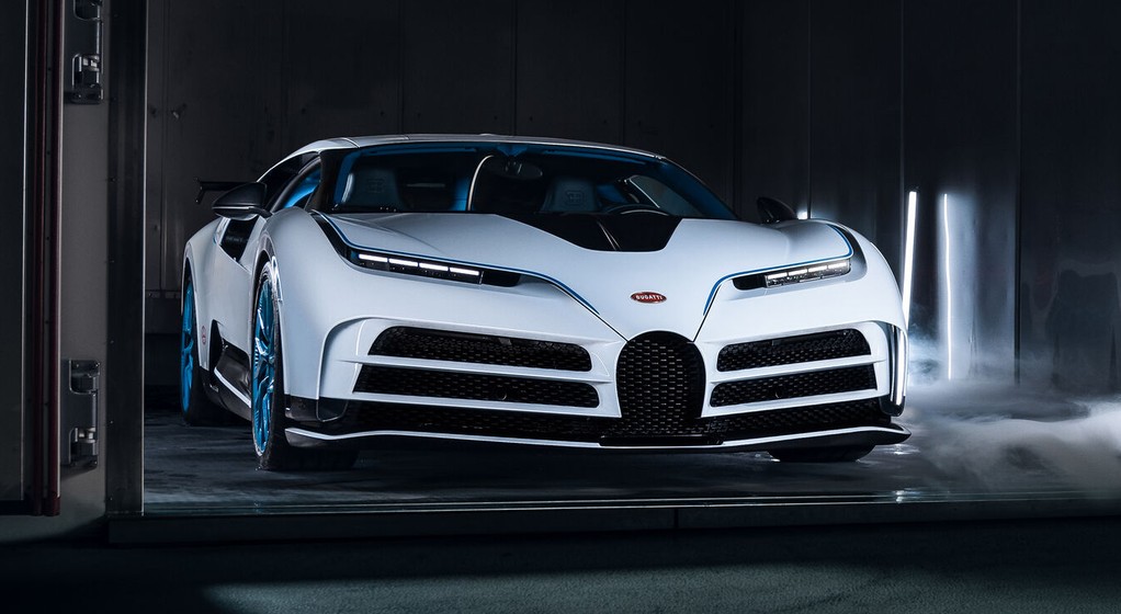 Bugatti Centodieci na testach w komorze klimatycznej