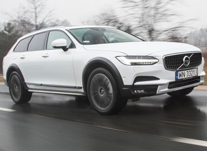 Volvo V90 Cross Country T6 - kombi krajoznawcze