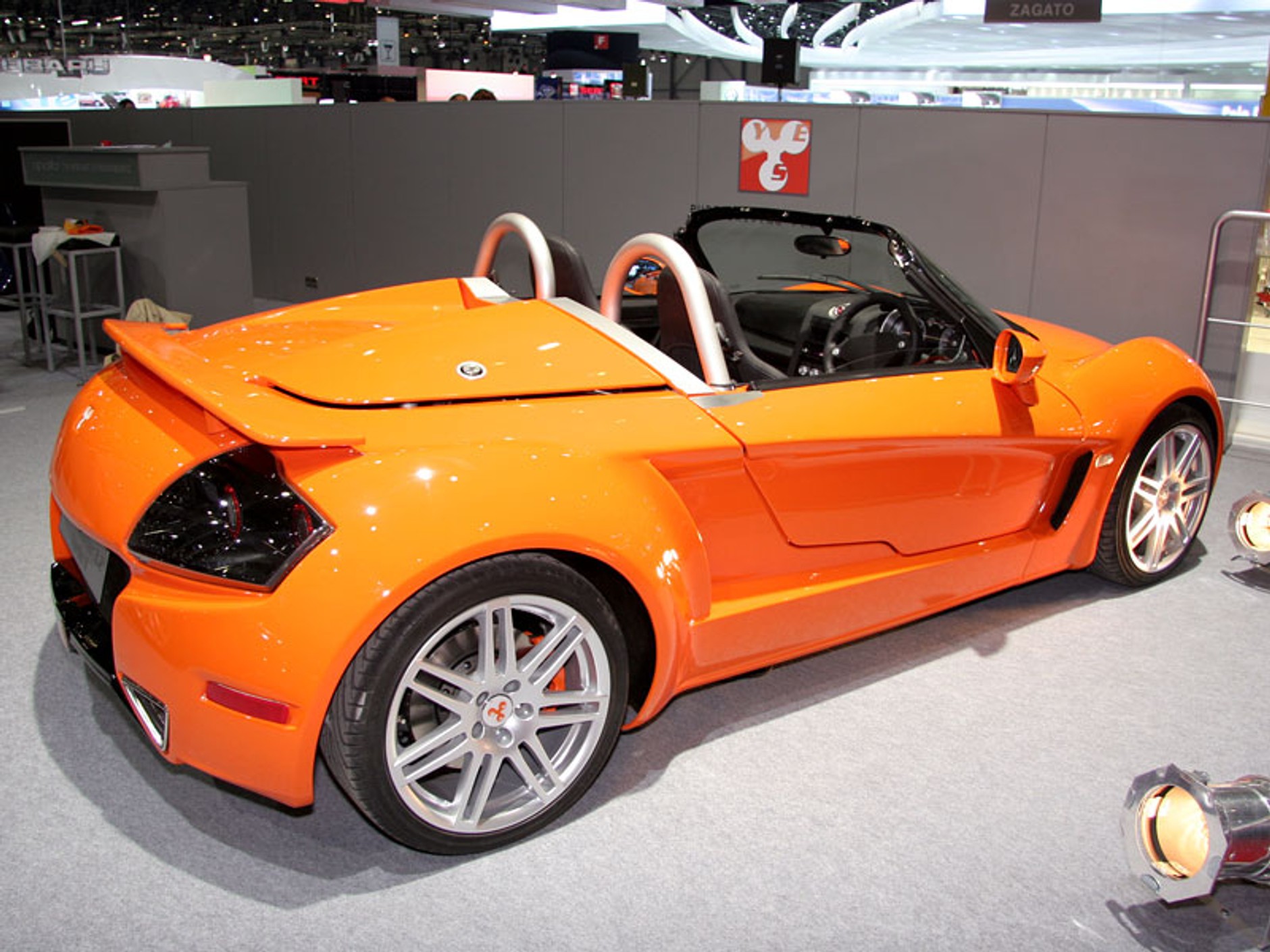 Genewa 2008: samochody sportowe i tuning - fotogaleria (2. część)