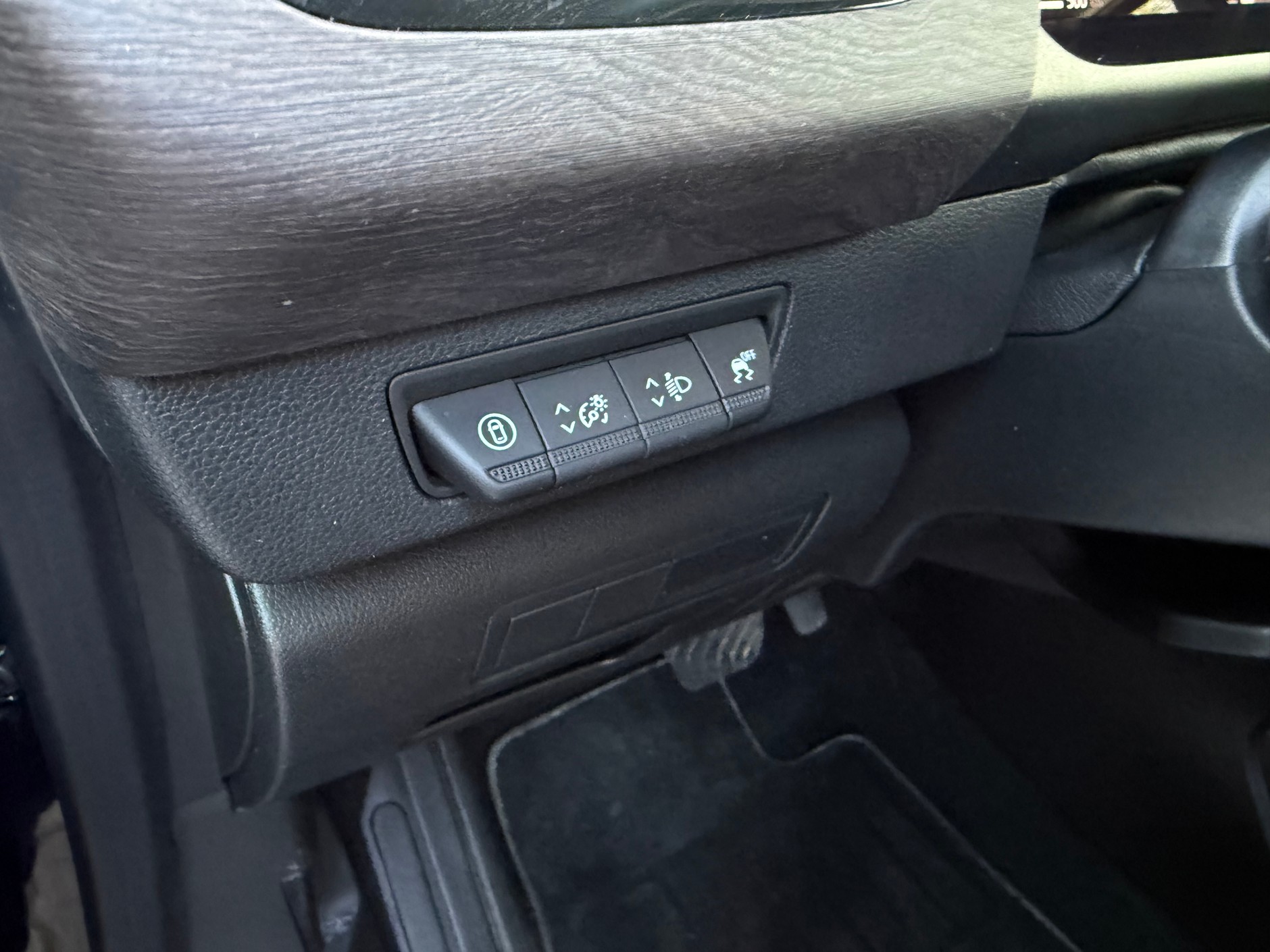 Renault Grand Kangoo TECHNO TCe 130 EDC w wersji 7-osobowej