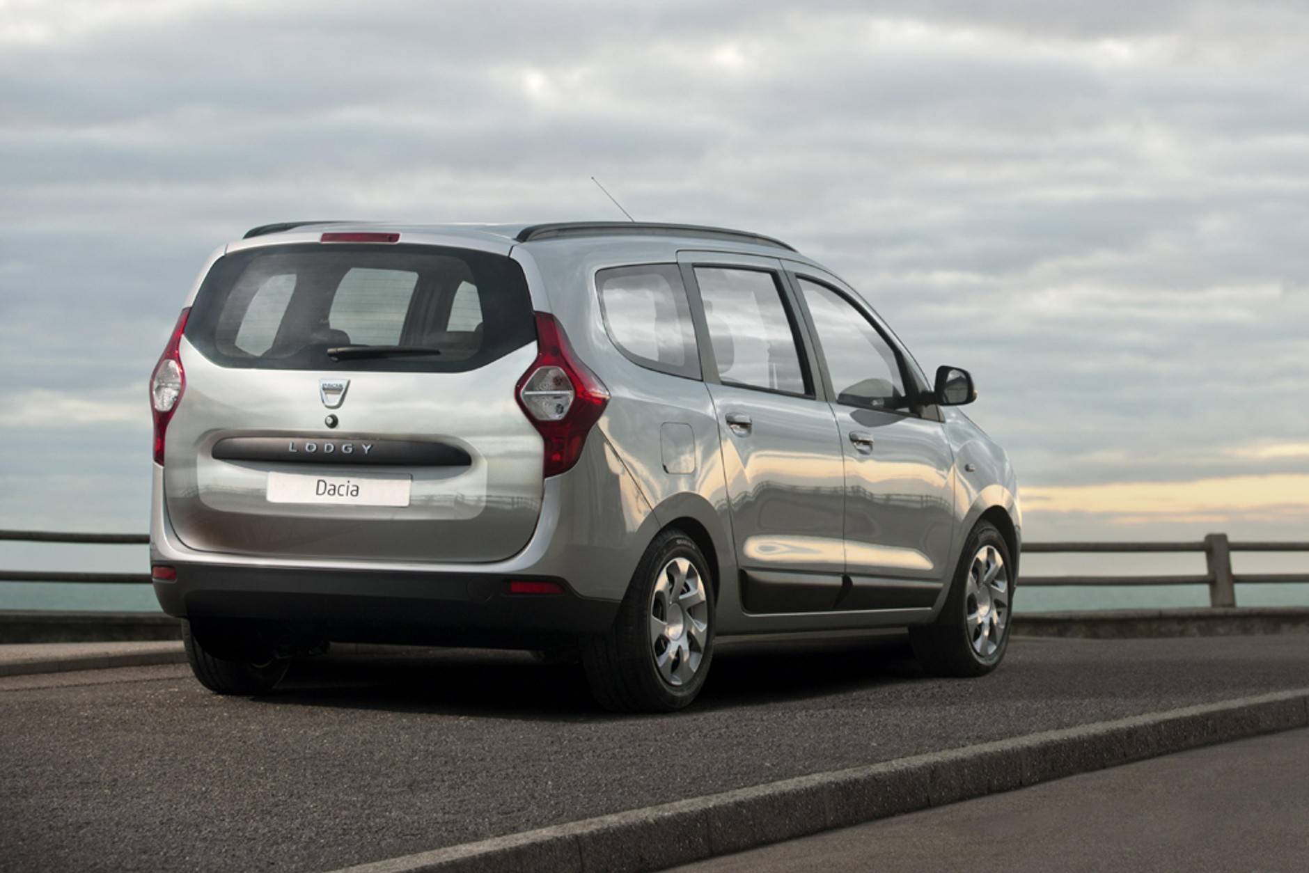 Dacia Lodgy: rodzinna propozycja