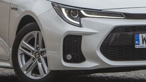 Hybryda Suzuki znika z polskiej oferty. W sprzedaży są ostatnie sztuki