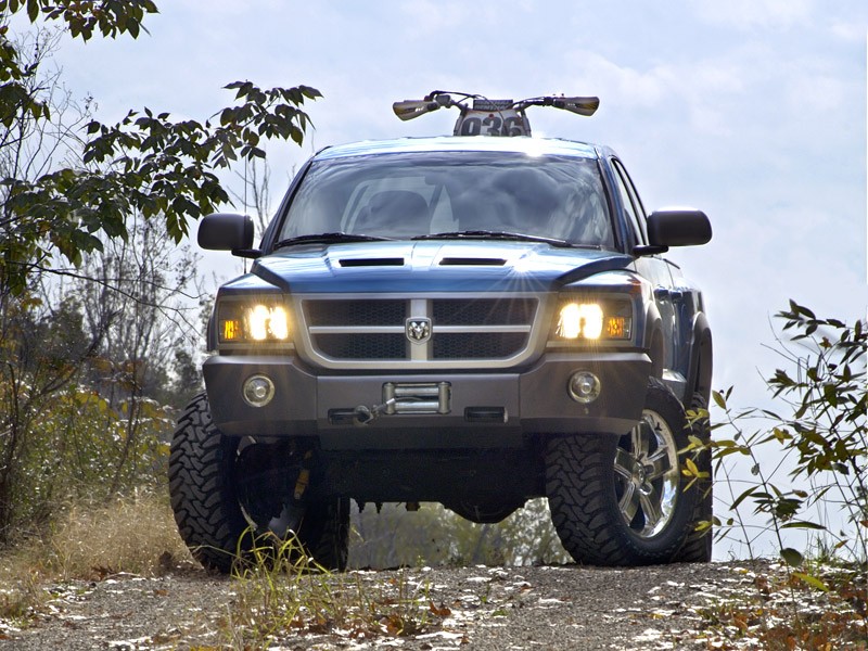 SEMA 2007: Dodge Dakota MX Warrior – transporter motocykli