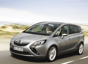 Opel Zafira Tourer: elastyczny minivan