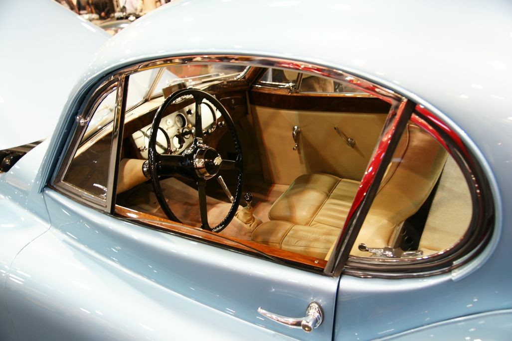Techno Classica Essen 2010: targi rekordów - zaprzeczenie kryzysu w motoryzacji (galeria)