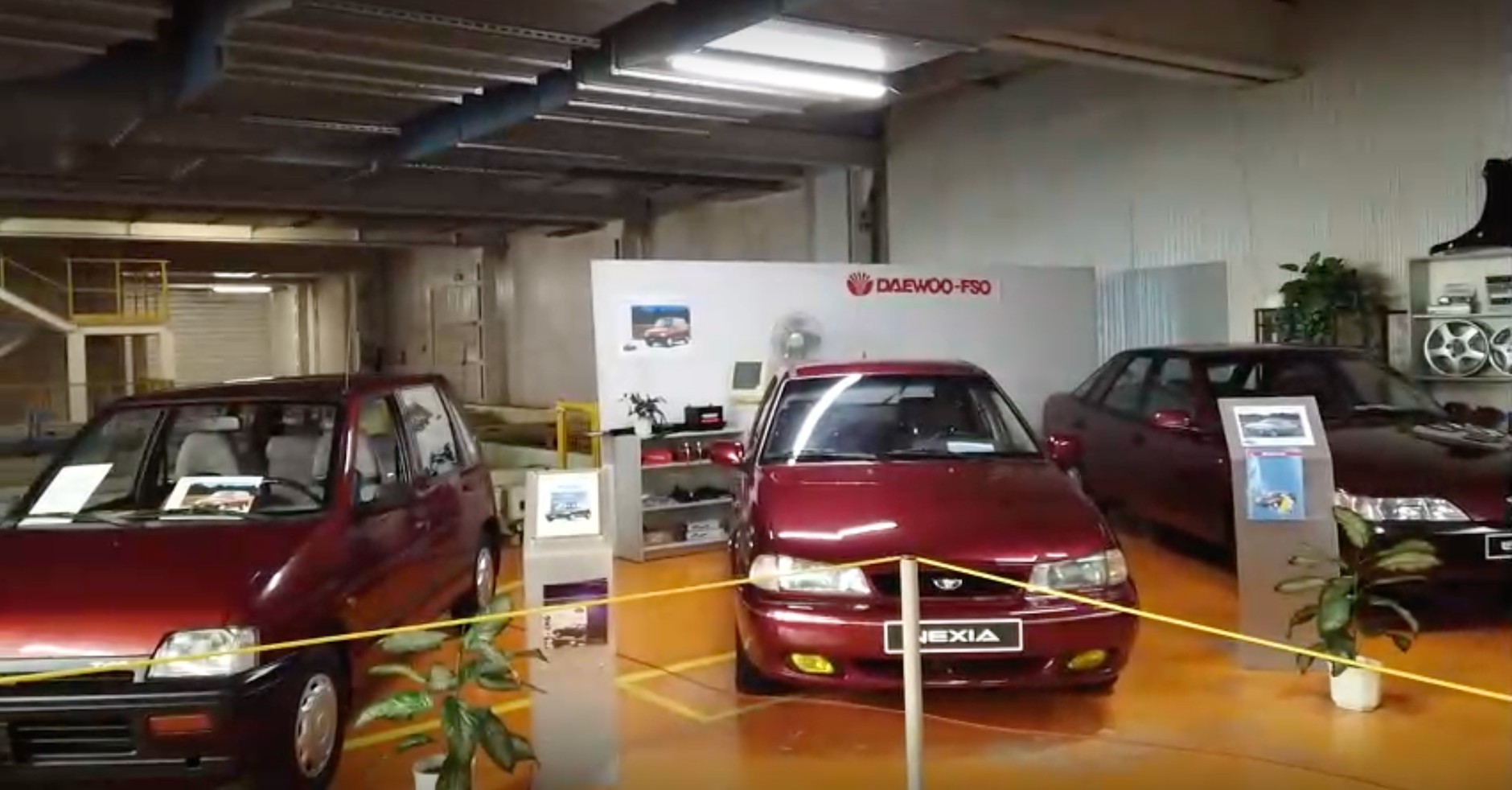 Odwzorowane wnętrze salonu Daewoo-FSO