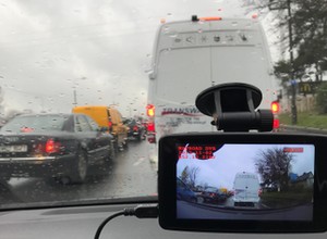 Kamera samochodowa na cenzurowanym