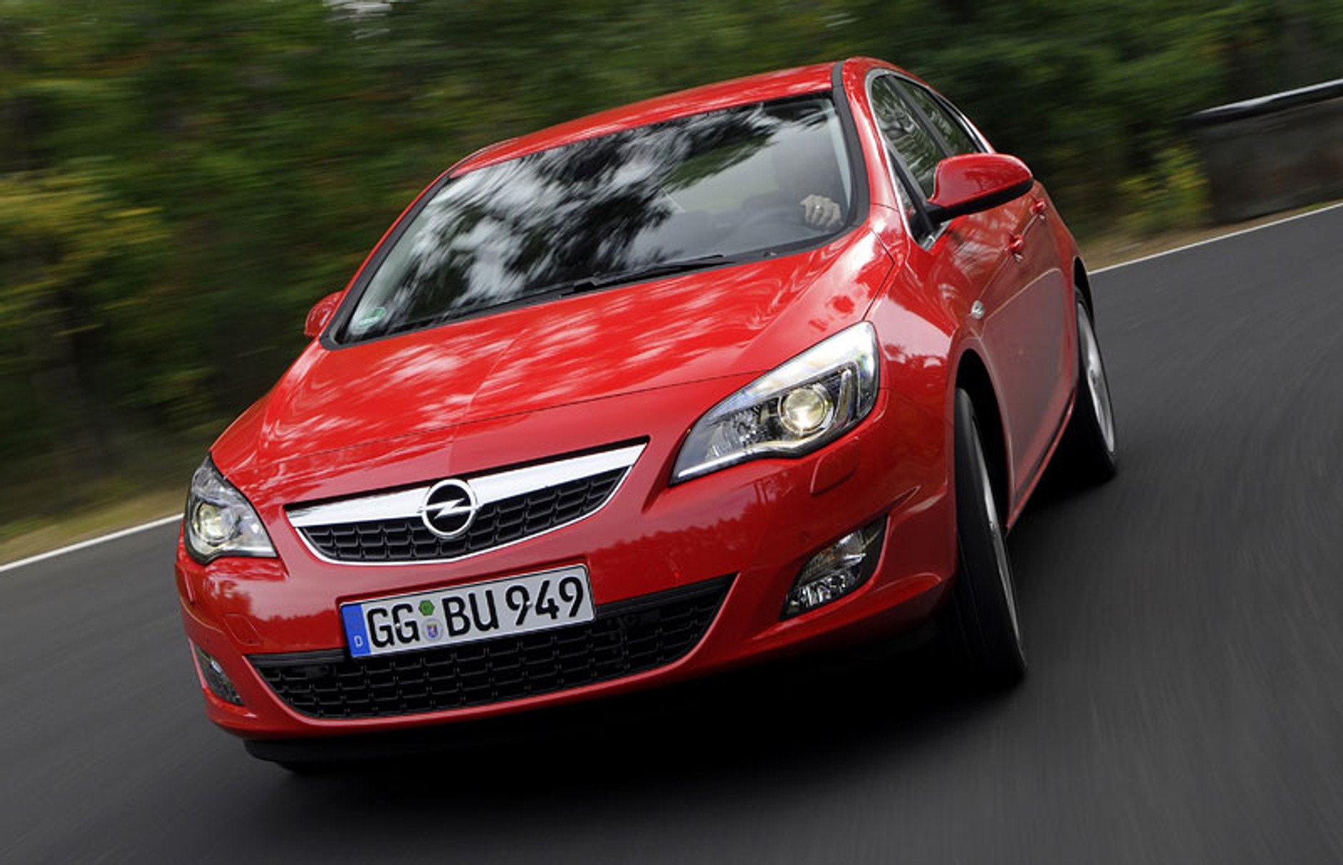 Opel Astra: pierwsze wrażenia z jazdy