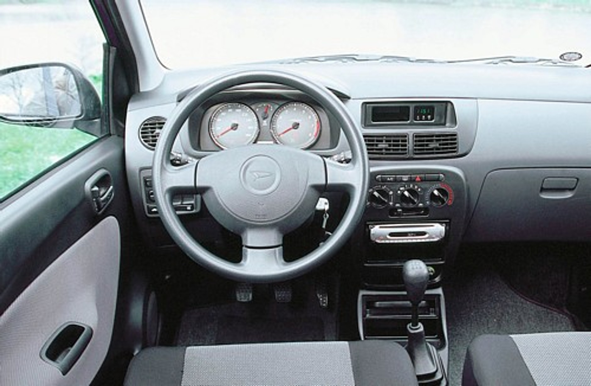 Moda na małe samochody