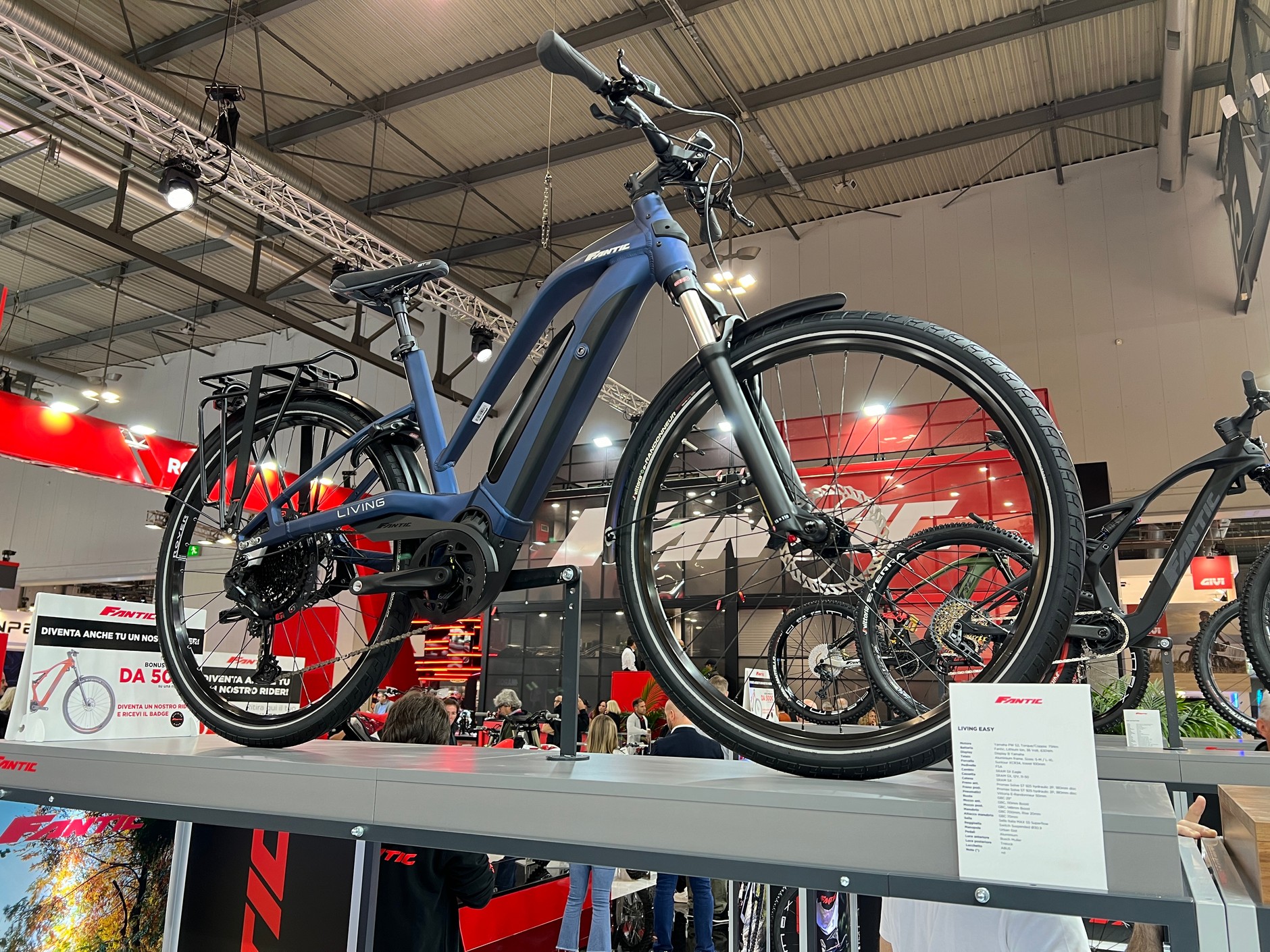 Wystawa motocyklowa EICMA 23