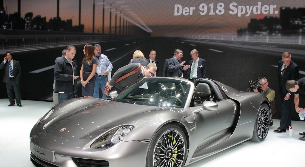 IAA 2013: Porsche 918 Spyder – hybrydowy superbolid