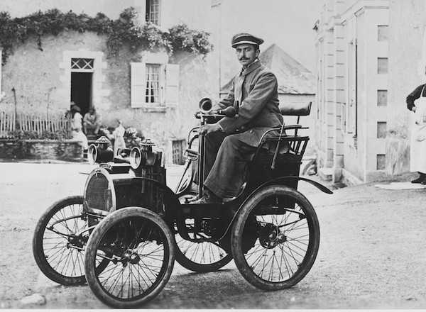 Renault ma 120 lat: od warsztatu w szopie do globalnej firmy