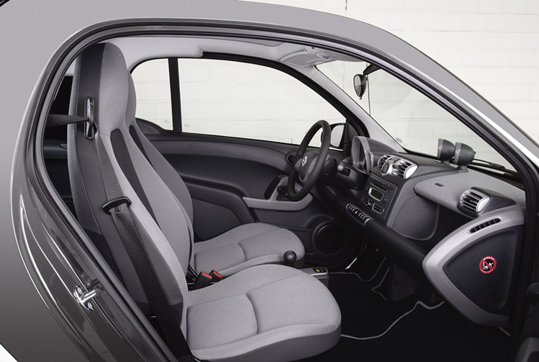 IAA Frankfurt 2007: Hybrydowy Smart ForTwo MHD