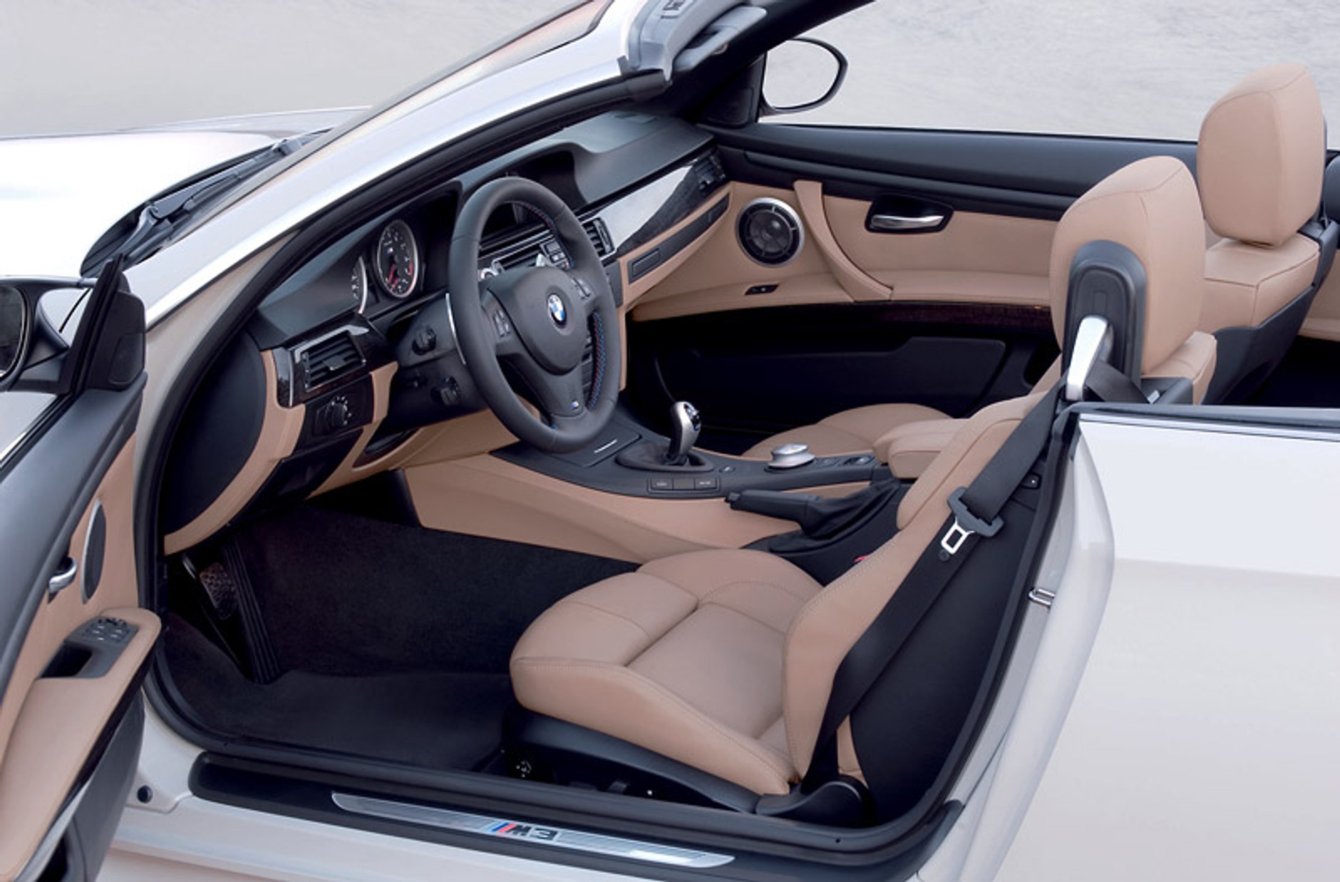 BMW: nowe M3 Cabrio - mocne wrażenia podczas jazdy