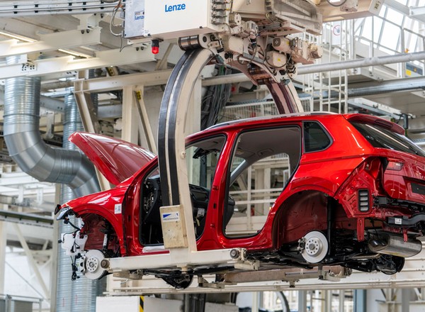 Volkswagen porozumiał się ze związkowcami. Pod znakiem zapytania stoi produkcja Golfa w Polsce