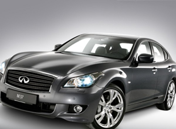Genewa 2010: premiera Infiniti M35 Hybrid