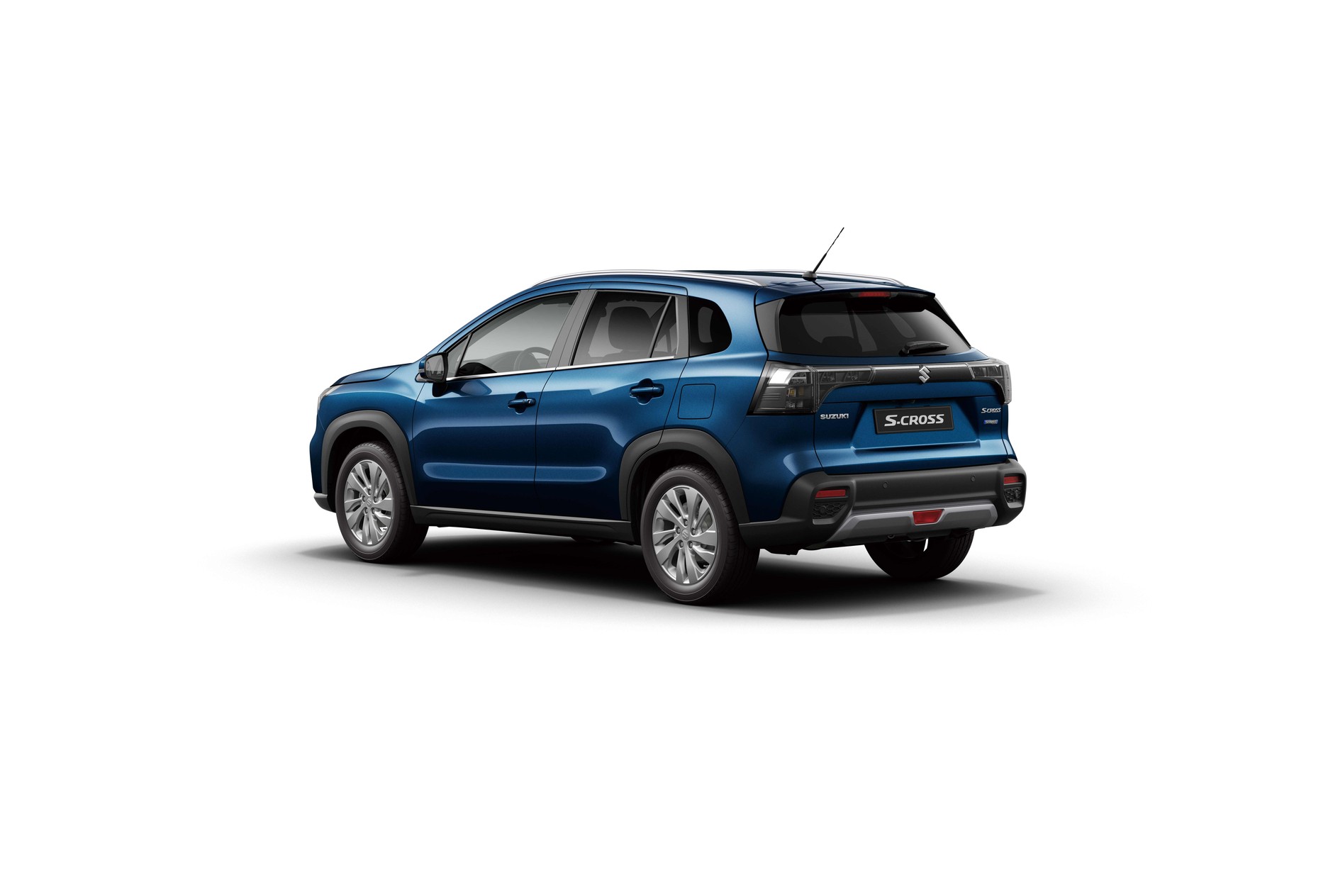 Suzuki S-Cross Strong Hybrid