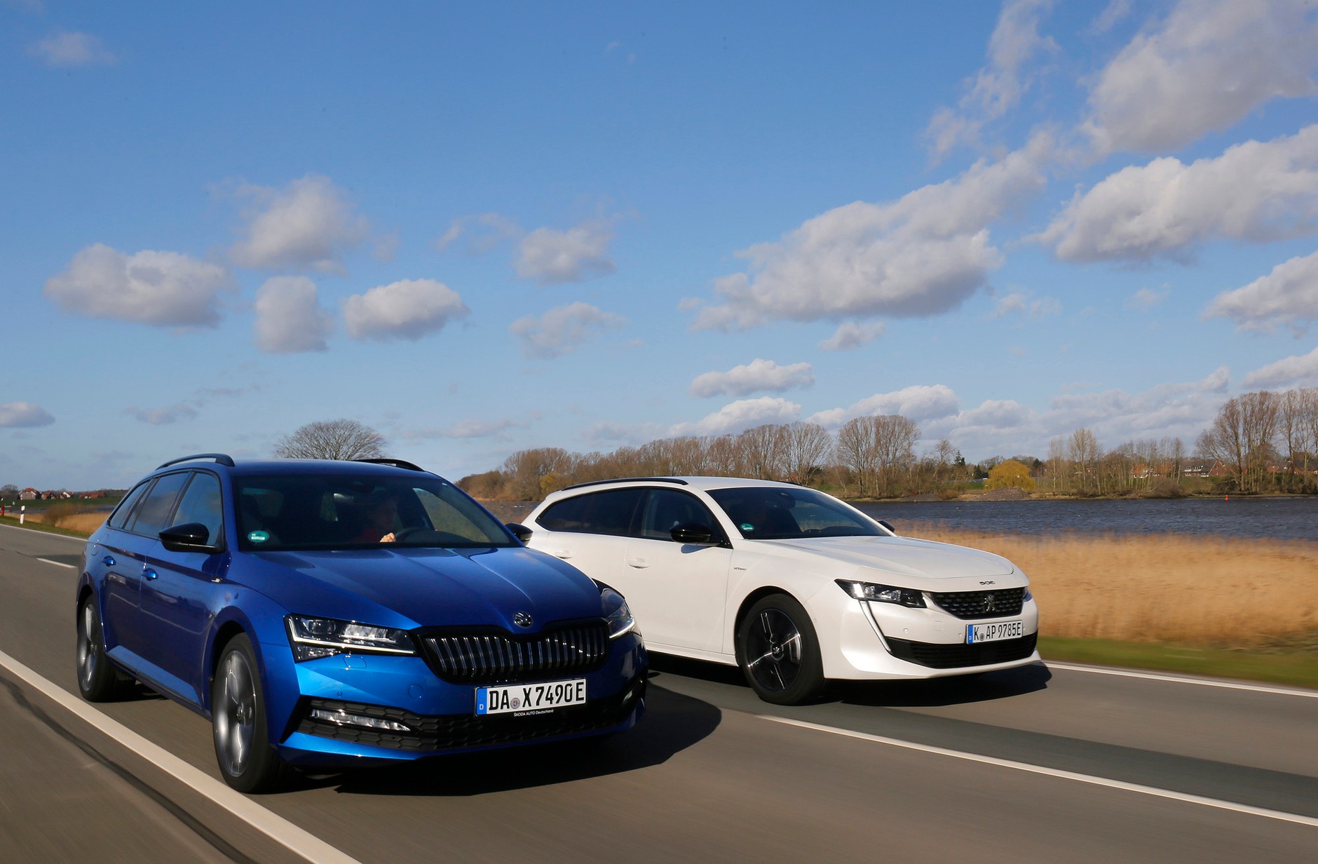 Porównanie: Peugeot 508 i Skoda Superb