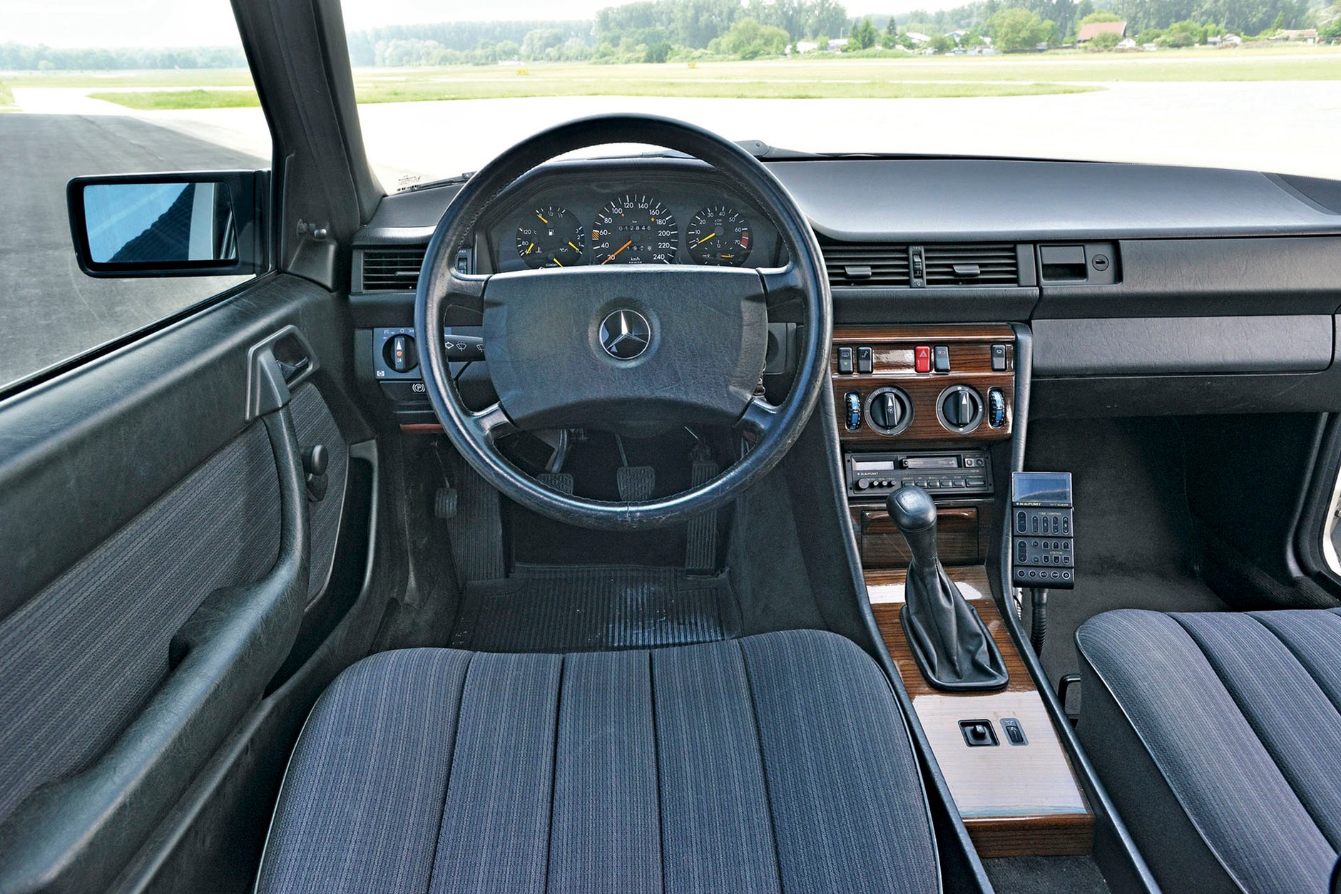 Mercedes 260E - W124 z mocnym sercem