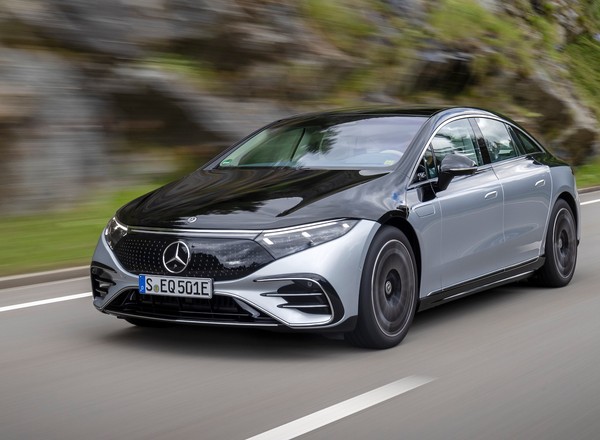 EQ – nowy wymiar Mercedesa