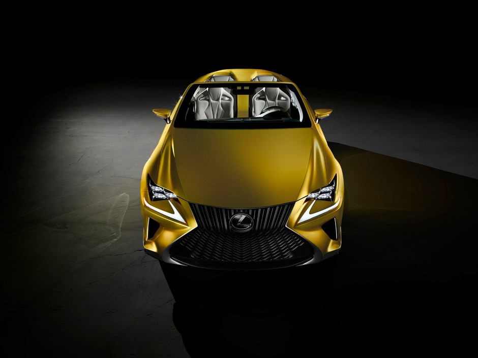 Lexus w Genewie 2015