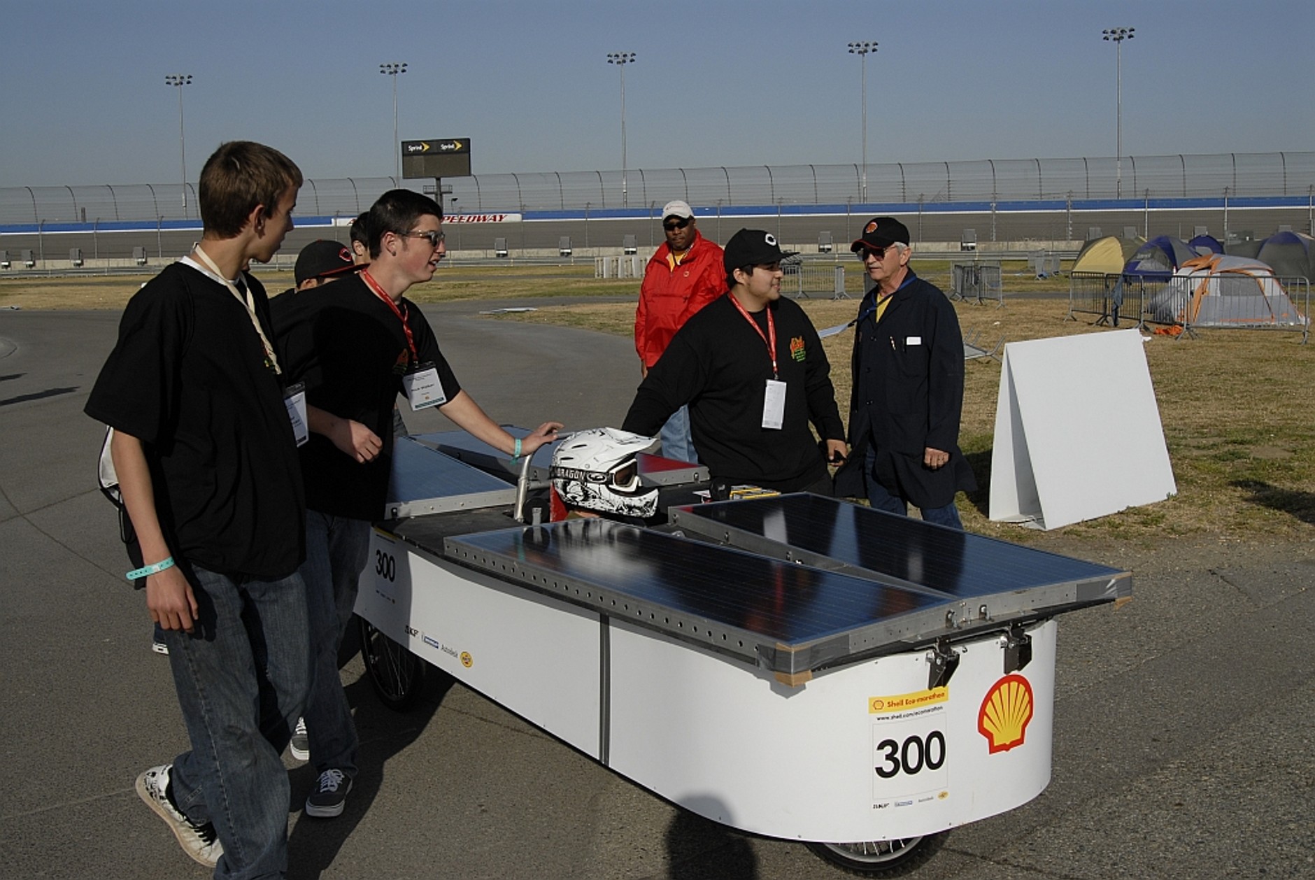 Shell Eco-Marathon: 5 załóg z Polski weźmie udział w wyścigu o kropelce