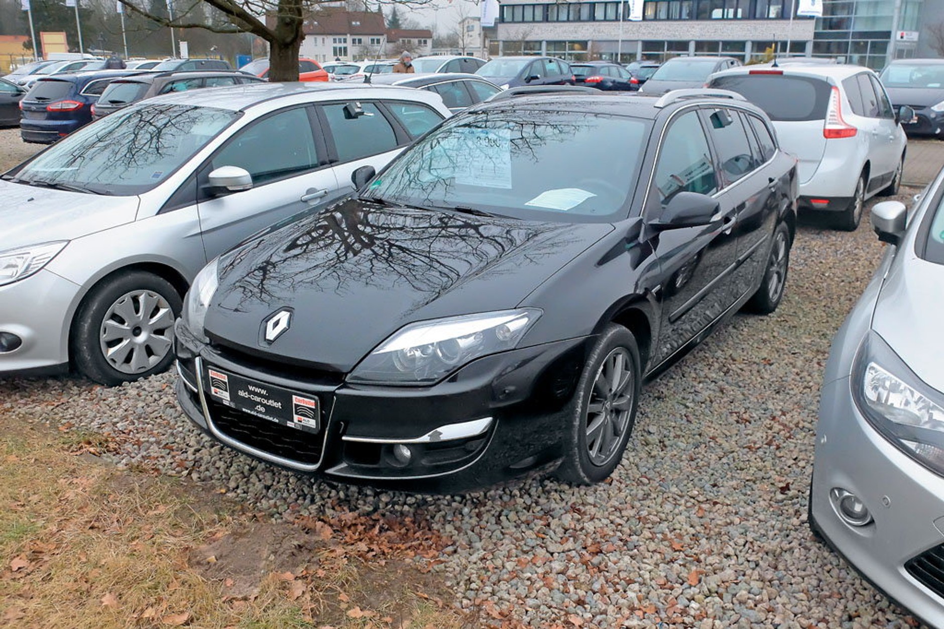 Oferty poleasingowe z Niemiec - Renault Laguna z 2011 r.8990 euro