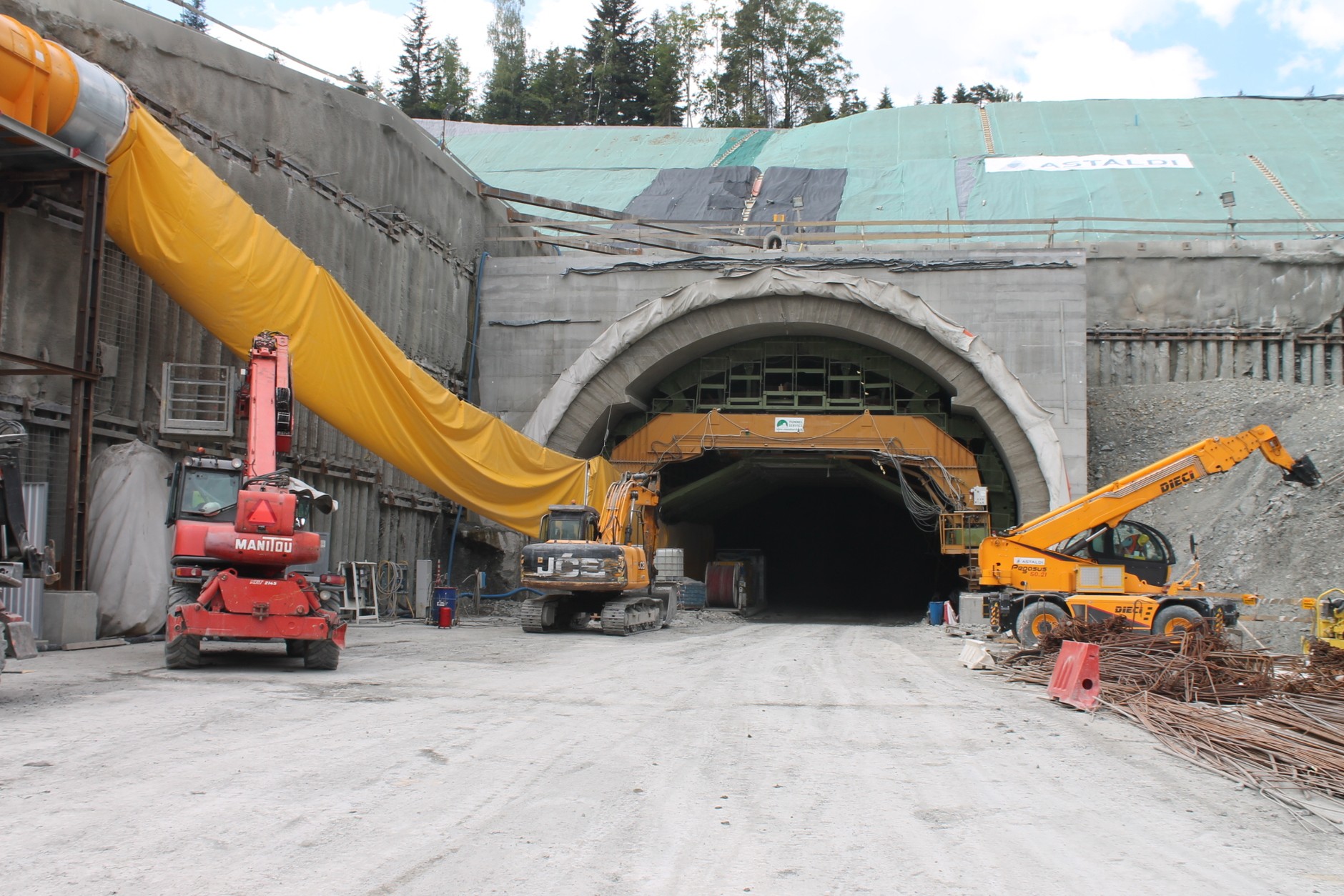 Tak wyglądała budowa tunelu na Zakopiance