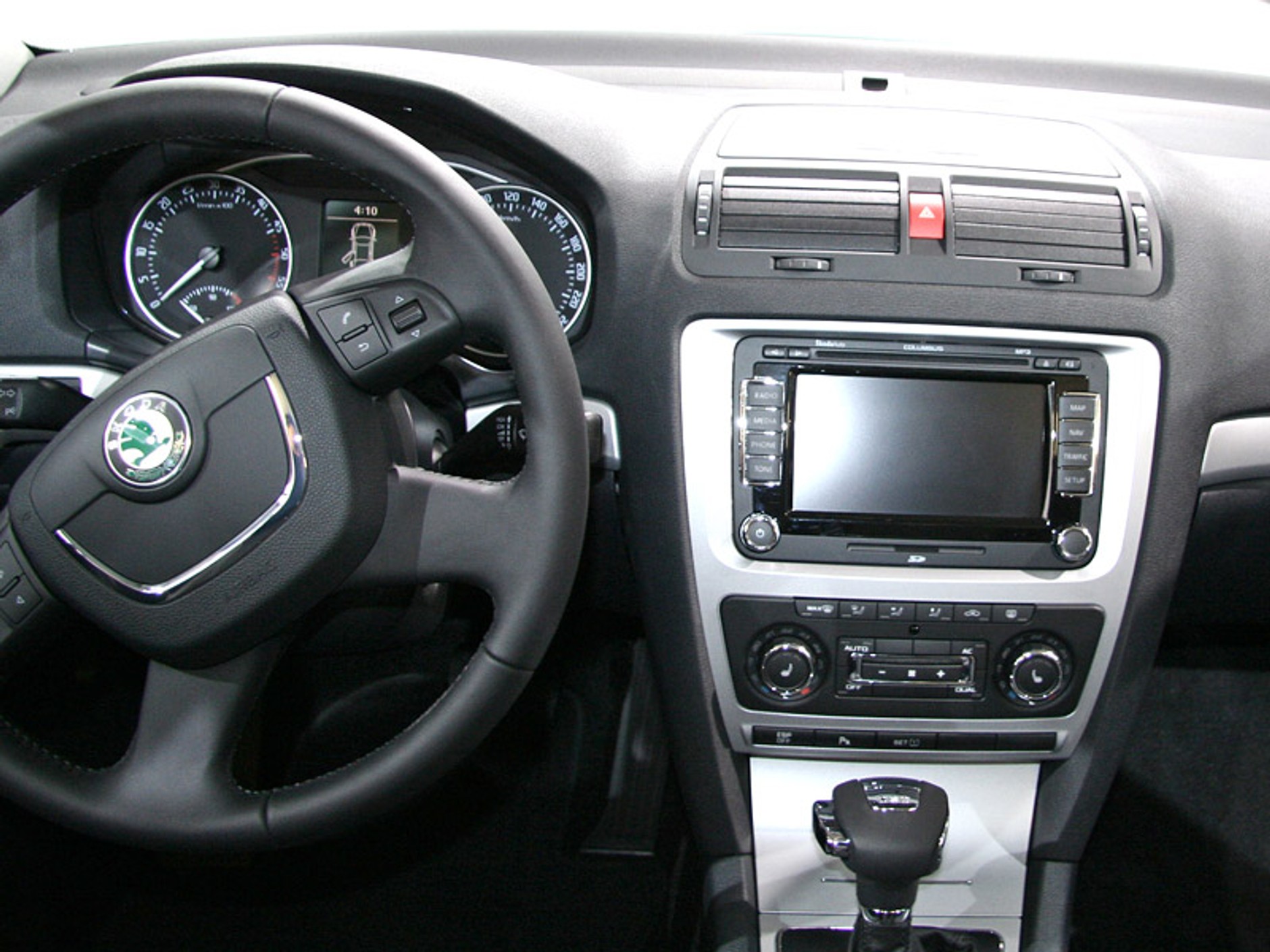 Paryż 2008: Śkoda Octavia – pierwsze wrażenia (zdjęcia ze stoiska)