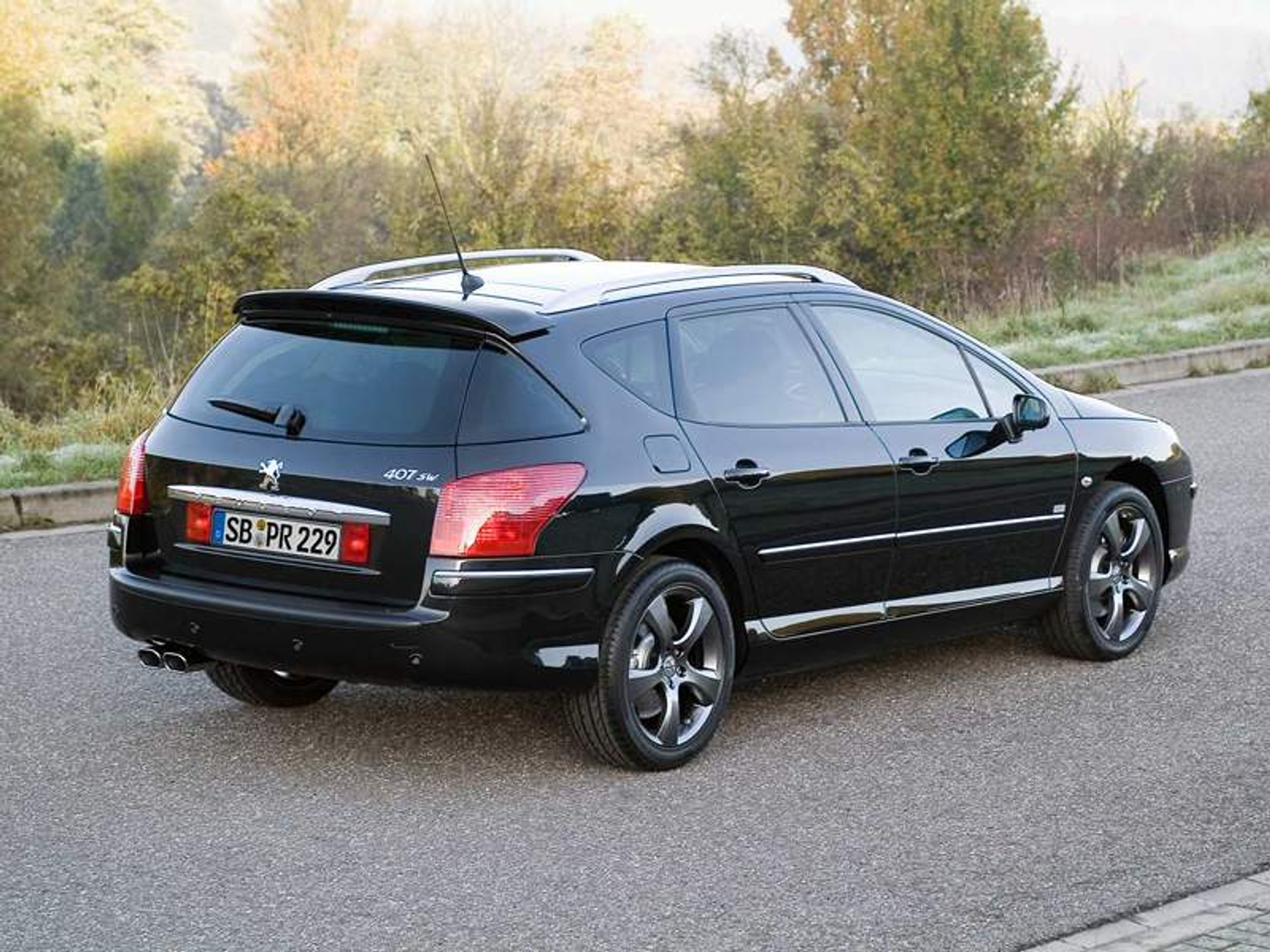 Peugeot 407 SW RC: sportowe kombi?