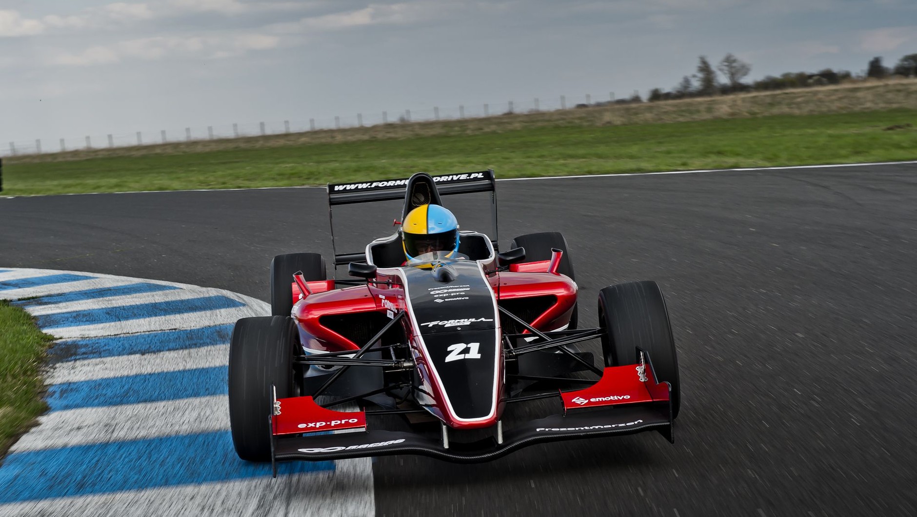 Formula Renault 2000 na torze Silesia Ring