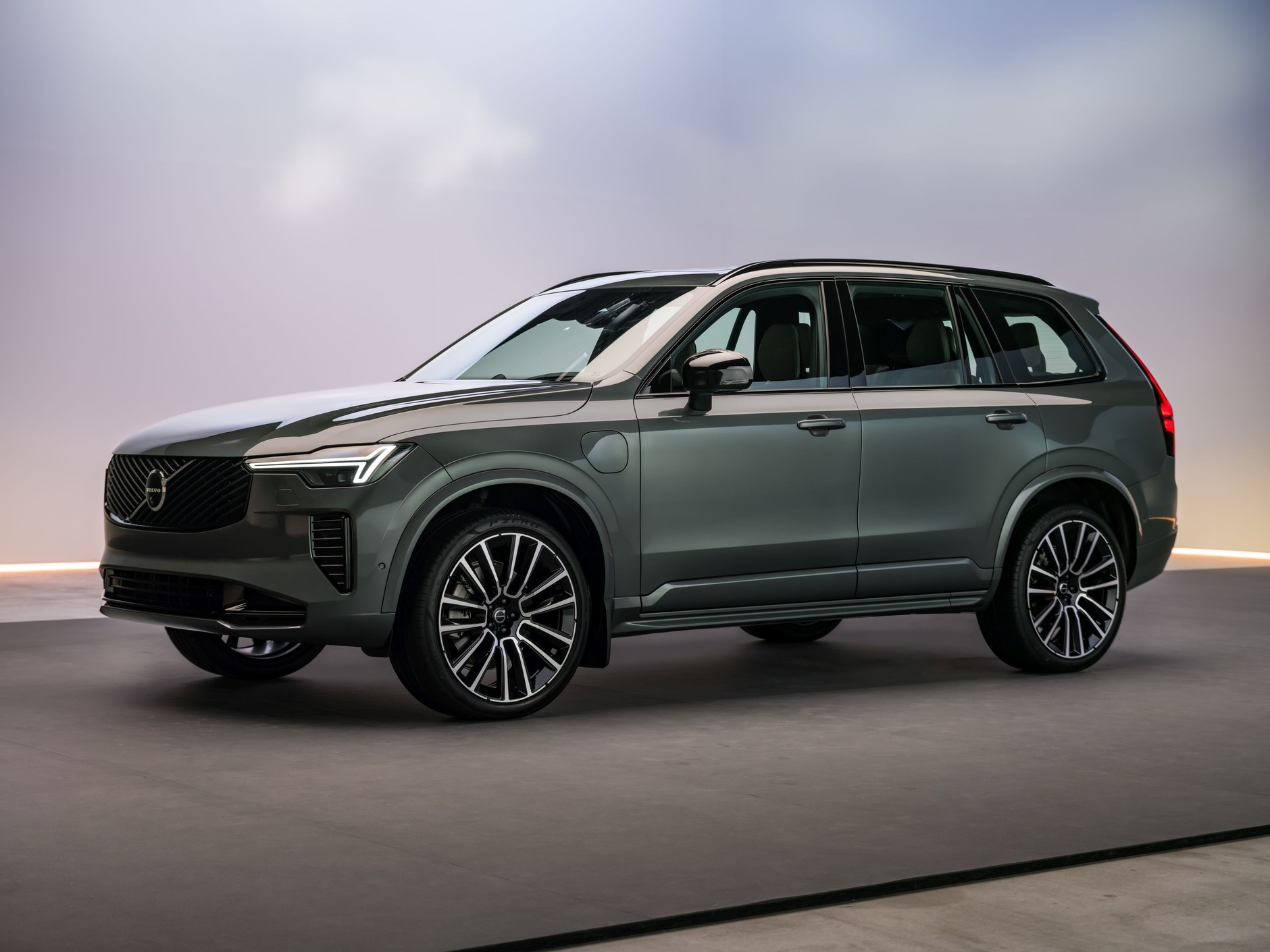 Volvo XC90 FL 15.09.2026