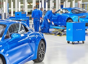 Renault szuka oszczędności - czy to koniec Alpine?