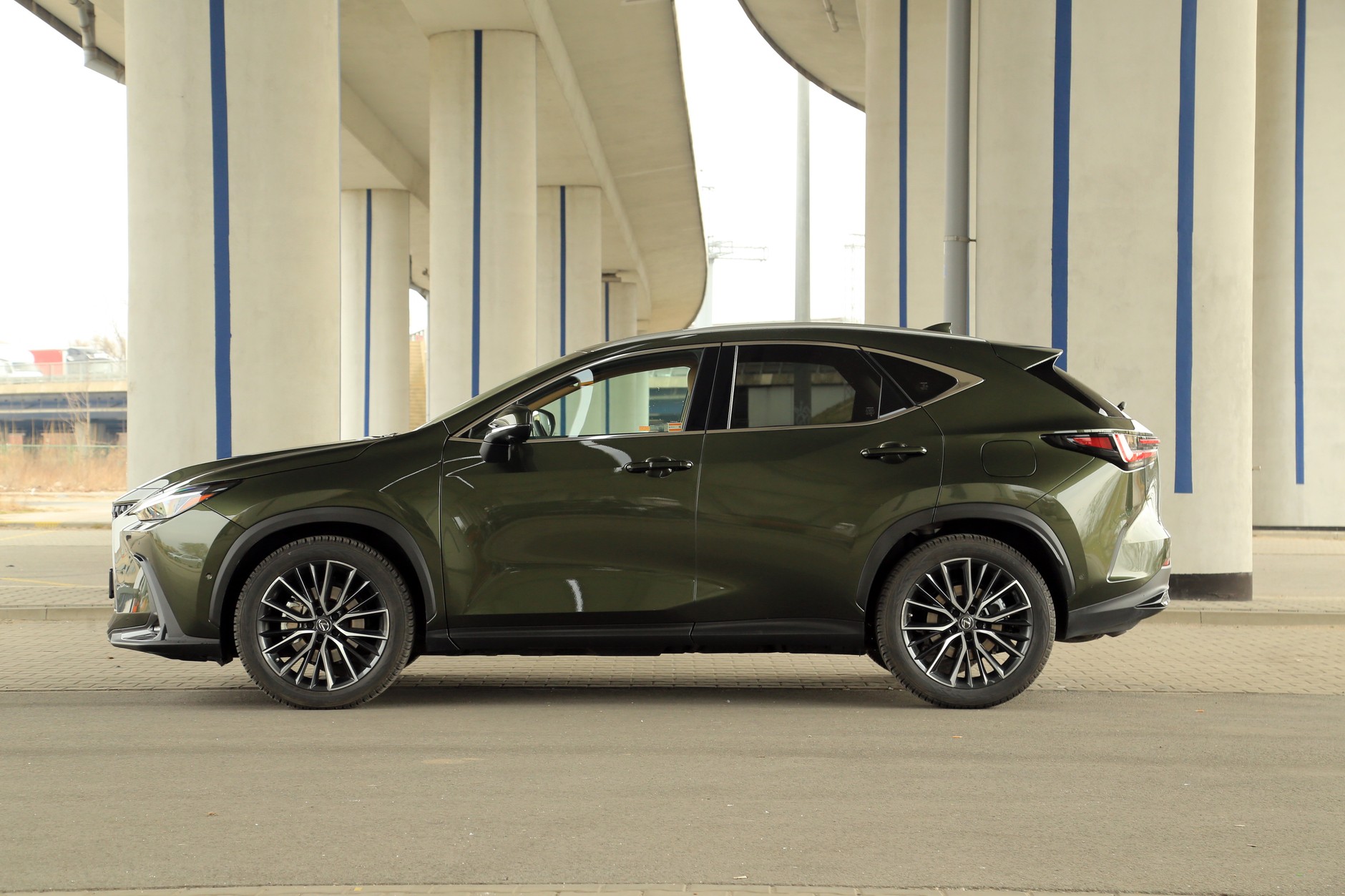 Lexus NX 350h 2022 r. 2. generacja