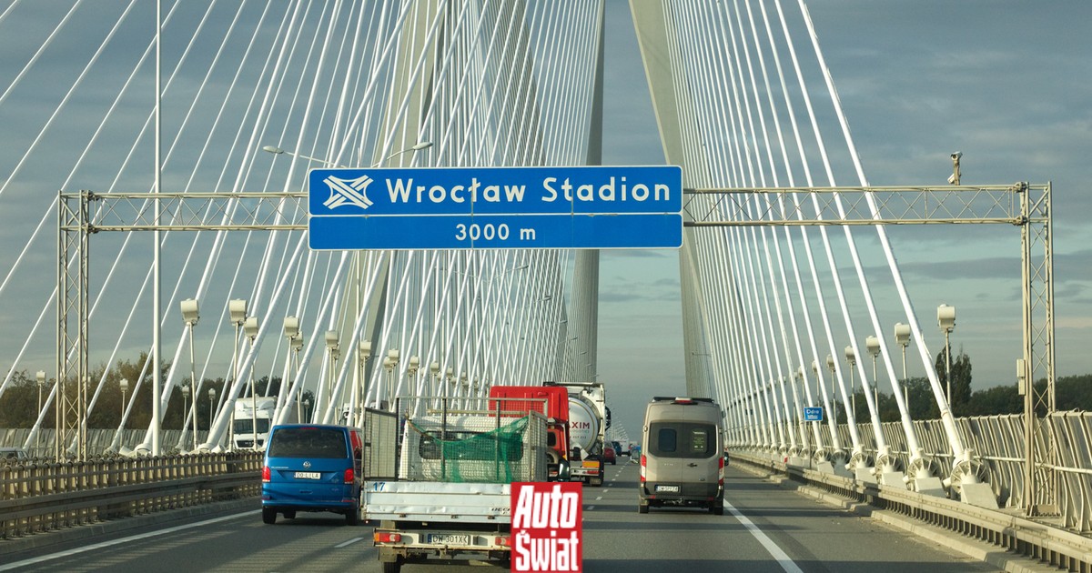 Autostrada A8 z odcinkowym pomiarem prędkości. Podali datę uruchomienia urządzeń
