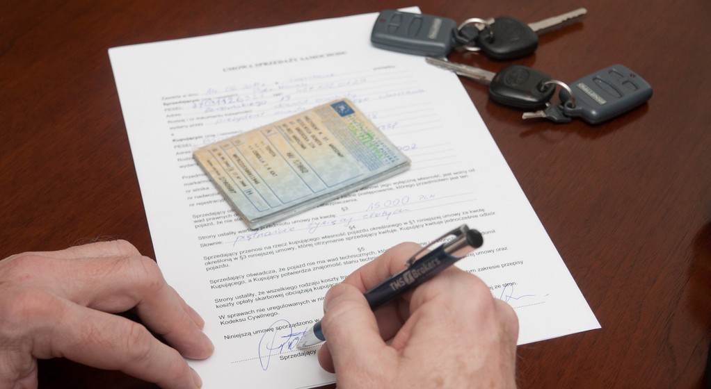 Sprzedaż samochodu