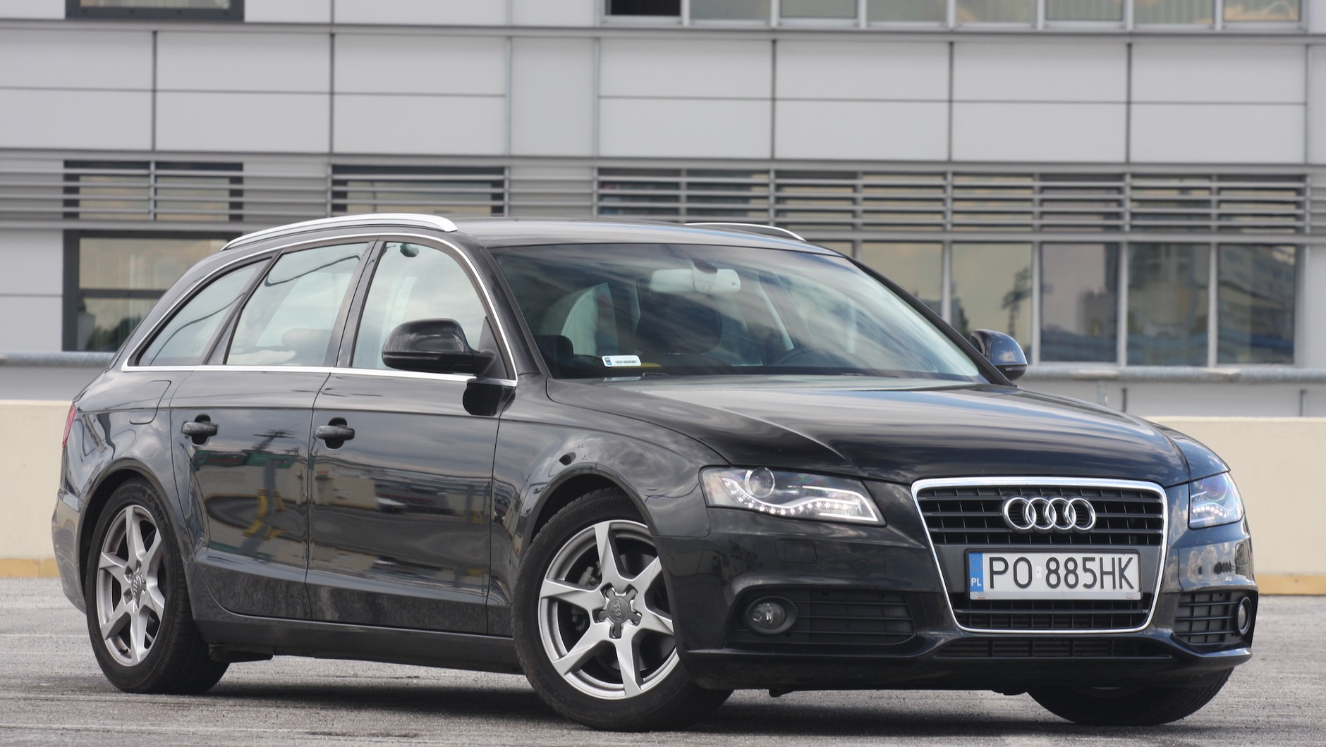 Audi A4 (B8)