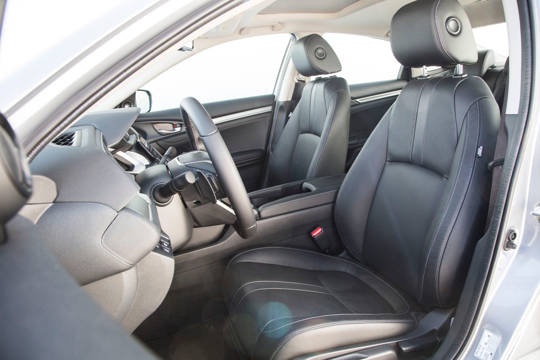 Honda Civic 1.5 VTEC Turbo - sedan z najlepszym CVT na rynku