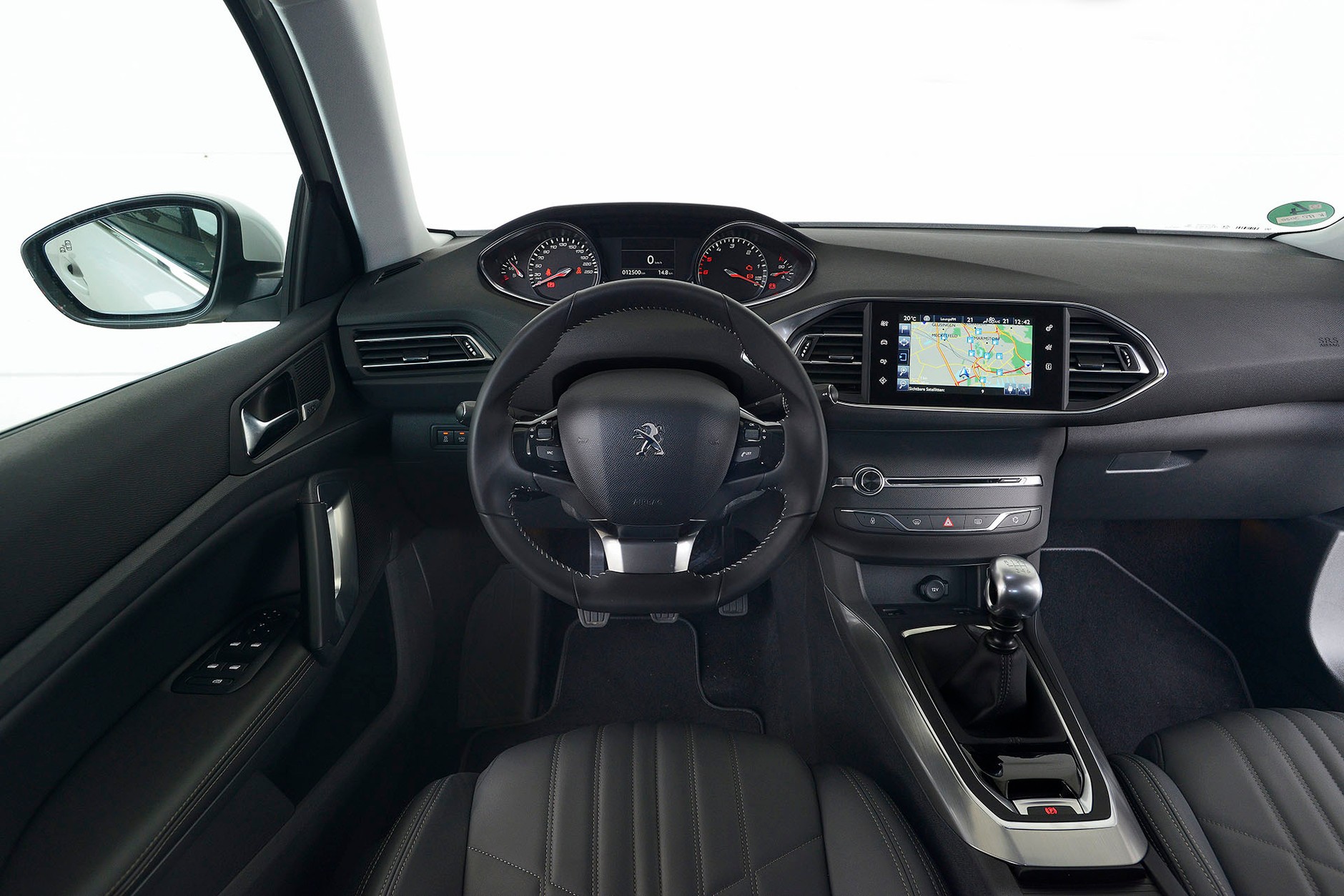 Peugeot 308 SW - produkowany od 2014 roku, cena od 31 000 zł