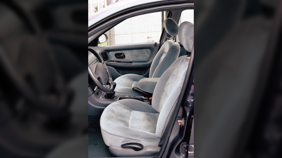 Renault Laguna V6