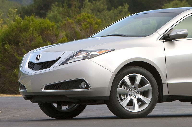 Acura ZDX: produkcyjna wersja konkurenta BMW X6