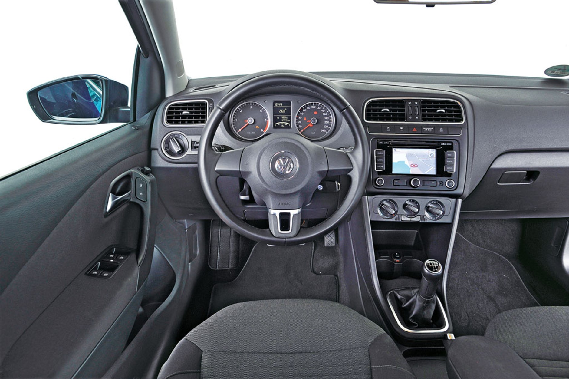 Maluchy, które nie zrujnują budżetu kierowcy: Opel Corsa kontra Peugeot 207, VW Polo, Citroen C3 i Ford Fiesta