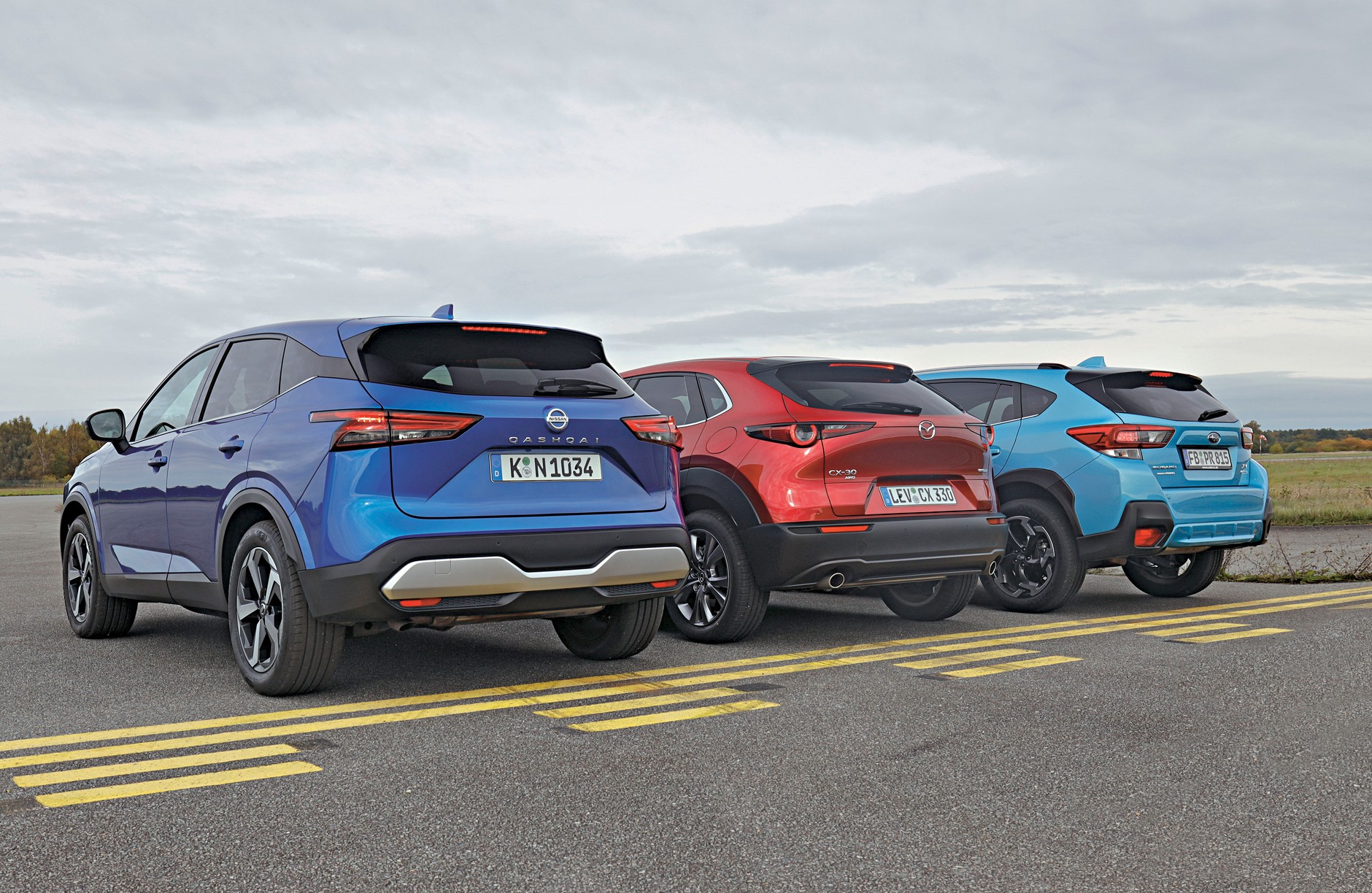 Te trzy azjatyckie SUV-y mocno różnią się układami napędowymi. Nissan ma downsizingowe małe turbo i dołączany automatycznie napęd na tylne koła. Mazda ma dwulitrowy silnik bez turbo i także sprzęgło dołączające napęd tylnej osi. Jedynie Subaru – także 2.0 bez turbo – ma stały napęd na obie osie.