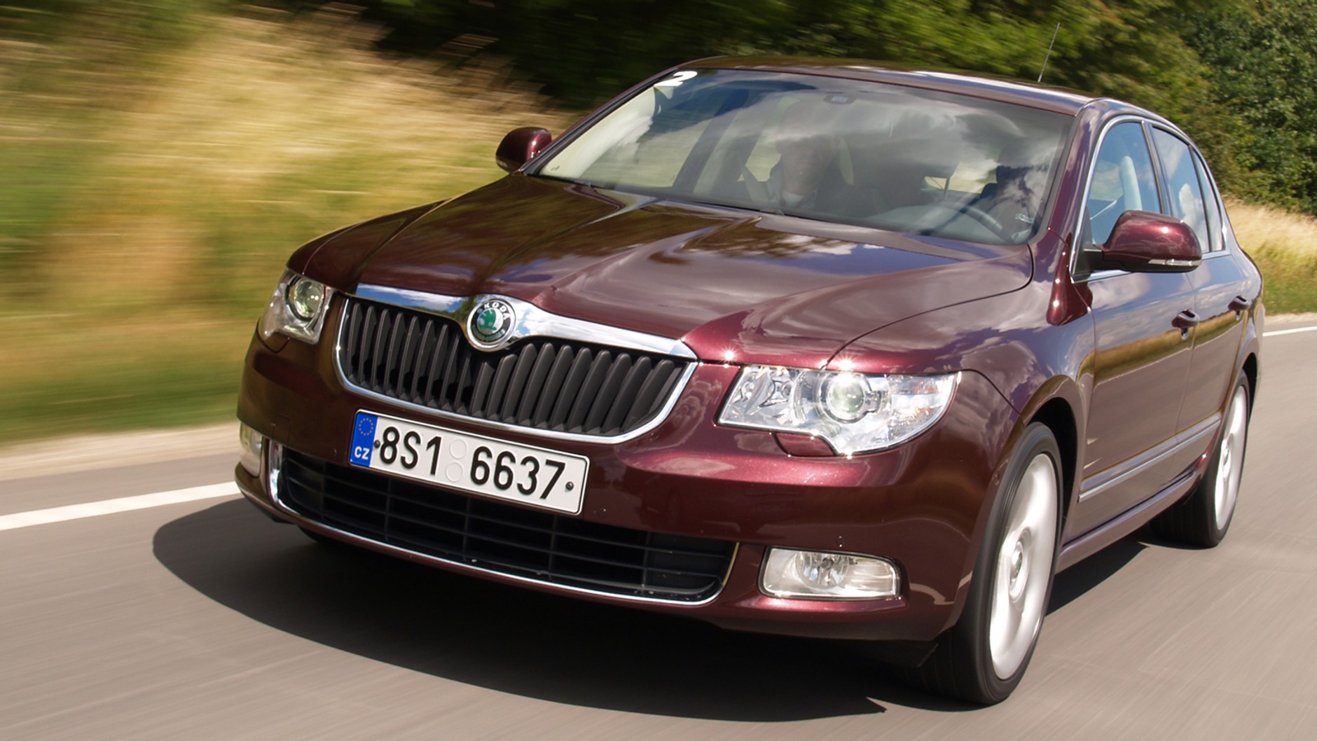 Škoda Superb II (2008-15)/2009 r. – 29 900 zł