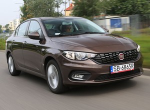 Komfort w rozsądnej cenie - test Fiata Tipo 1.6 Automat
