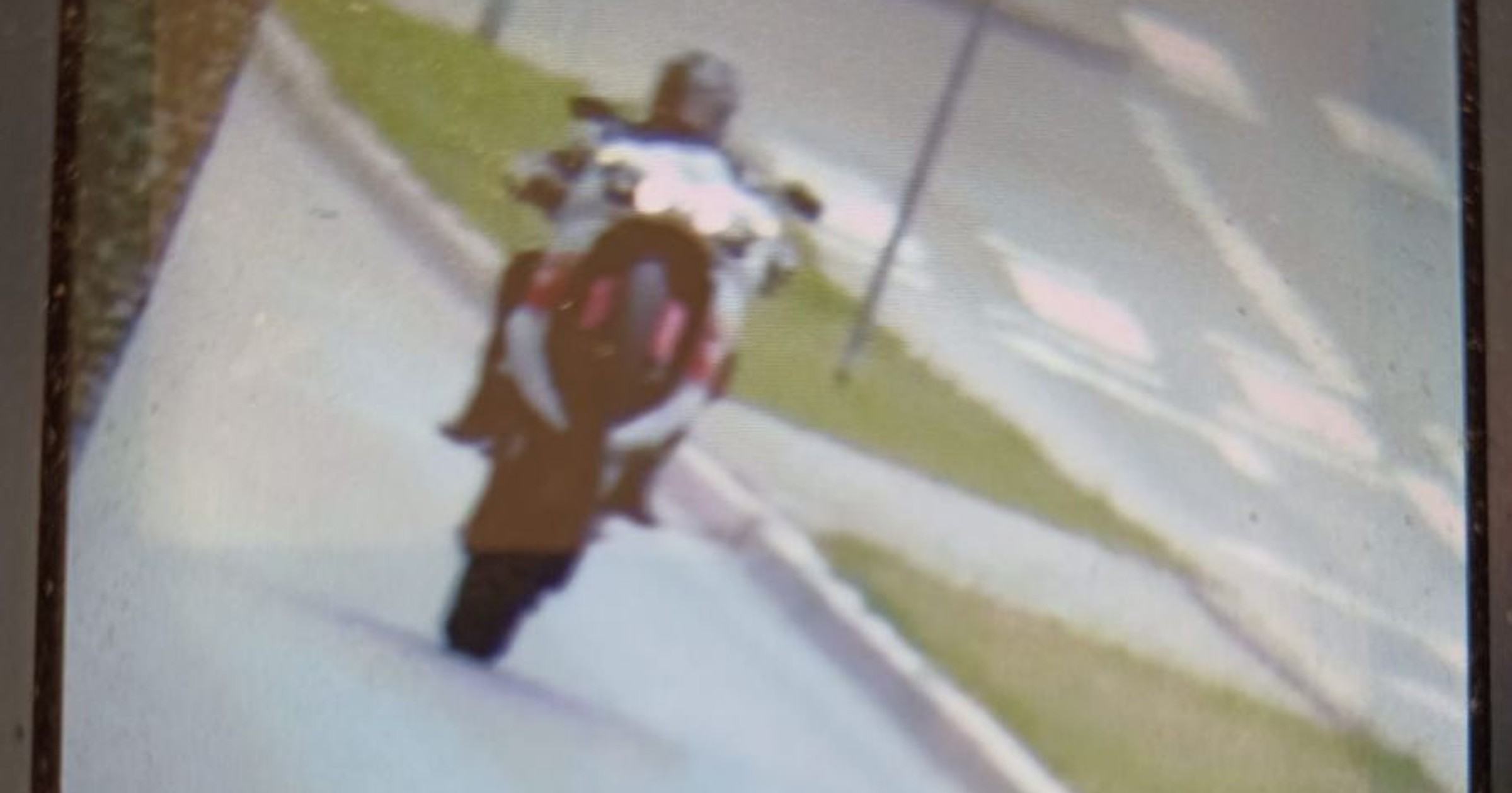 Obraz pochodzący z serwisu https://suwalki.policja.gov.pl/po3/informacje/aktualnosci/95885,Pedzil-przez-miasto-138-kmh-stracil-prawo-jazdy.html